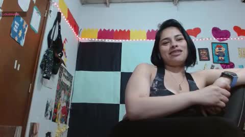 Snapshot of saray_extrovert1 chatting on 14, 11, 2025 Sara Jimenez online show from 14, 11, 2025