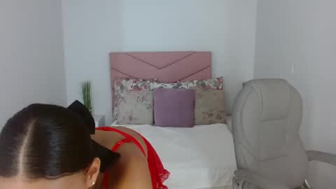 Snapshot of sarayvega_ chatting on 22, 9, 2025 Saray Vega online show from 22, 9, 2025