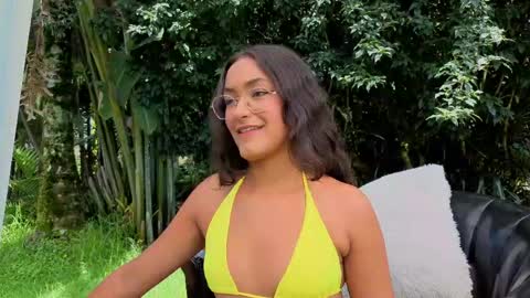 Snapshot of sarazuletaa chatting on 22, 4, 2026 sarazuletaa online show from 22, 4, 2026