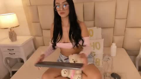 sarit_ online show from 13, 5, 2026