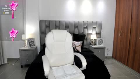  Saritaaa  online show from 20, 12, 2024