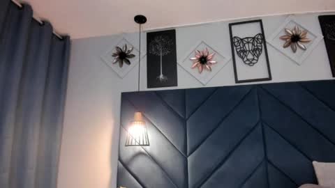 Snapshot of sarita_hills chatting on 1, 4, 2026 Sara online show from 1, 4, 2026