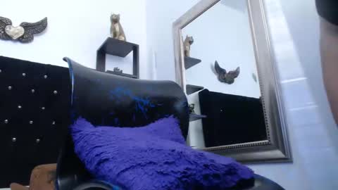 Snapshot of sarita_multisquirt chatting on 28, 2, 2025 Sara online show from 28, 2, 2025