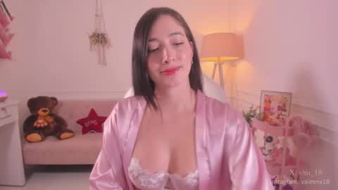 Sara  online show from 7, 11, 2025