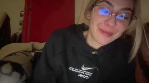 Sarrah online show from 29, 1, 2025