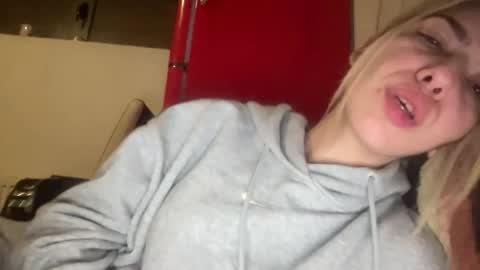 Sarrah online show from 26, 2, 2025