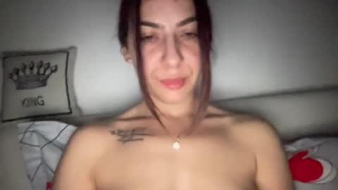 Sarrah online show from 5, 3, 2025