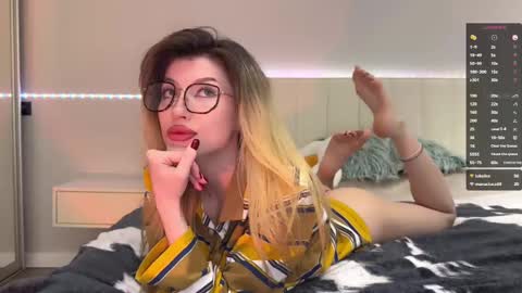 Snapshot of sasha_suprapro chatting on 14, 2, 2025 Hi everyone my name is Sasha   online show from 14, 2, 2025