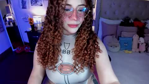 Snapshot of sashaa_love chatting on 2, 10, 2025 Tattie online show from 2, 10, 2025