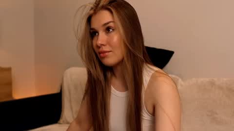 Snapshot of sashabonfire chatting on 25, 6, 2026 Sasha online show from 25, 6, 2026
