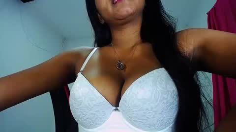 sashabreck1 online show from 7, 1, 2025