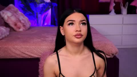 Snapshot of sashalorrenz chatting on 18, 4, 2026 Sasha online show from 18, 4, 2026
