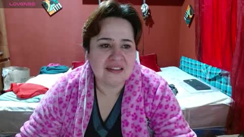 Snapshot of sasharosee2 chatting on 26, 11, 2025 S A S H A R O S E online show from 26, 11, 2025