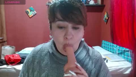 Snapshot of sasharosee2 chatting on 29, 11, 2025 S A S H A R O S E online show from 29, 11, 2025