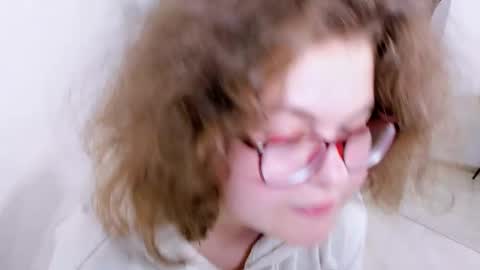 .Alexandra online show from 15, 9, 2025