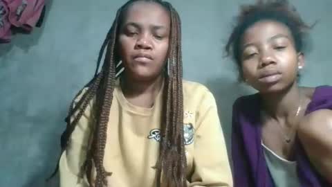 Snapshot of sasivia08 chatting on 3, 2, 2026 sasivia08 online show from 3, 2, 2026