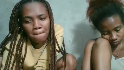 Snapshot of sasivia08 chatting on 3, 2, 2026 sasivia08 online show from 3, 2, 2026