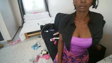 sassy_angel1 online show from 3, 2, 2026