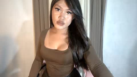 sassy_jenny8 online show from 25, 7, 2026