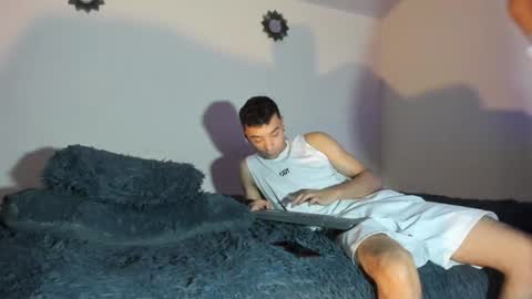 005Daringsouls online show from 9, 2, 2025