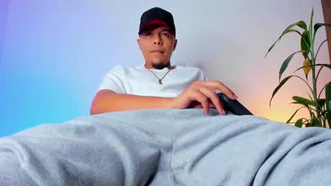     online show from 12, 11, 2025