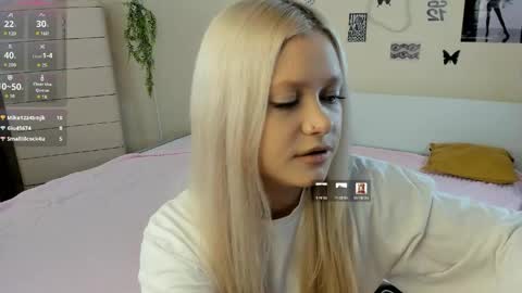 Snapshot of satinpresence chatting on 5, 5, 2026 satinpresence online show from 5, 5, 2026