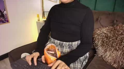 Snapshot of saturningsweets chatting on 26, 2, 2026 Saturningsweets online show from 26, 2, 2026