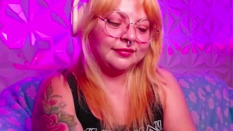 Gina George online show from 30, 9, 2025