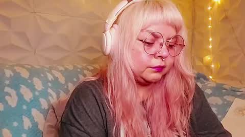 Snapshot of satyn_doll chatting on 14, 6, 2026 Gina George online show from 14, 6, 2026