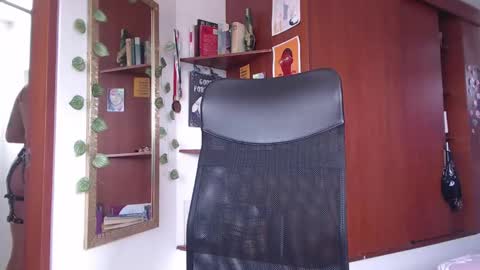 Zaren online show from 8, 1, 2025