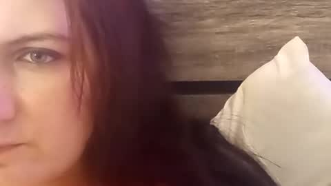 SnowBunny online show from 23, 12, 2024