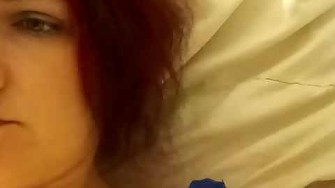 SnowBunny online show from 9, 1, 2025