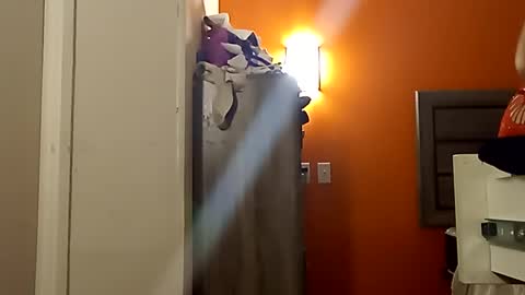 SnowBunny online show from 1, 3, 2025