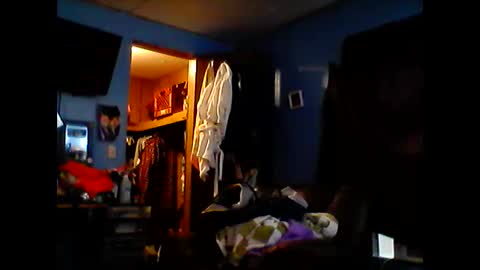 Bugglove online show from 13, 12, 2024