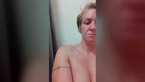 Snapshot of savage_slut69 chatting on 18, 6, 2026 Savage Slut69 online show from 18, 6, 2026