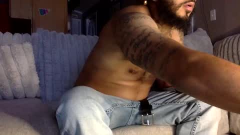 savagebullxxx online show from 9, 11, 2025