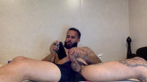 savagebullxxx online show from 26, 4, 2026
