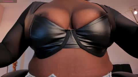 S a v a n n a h  online show from 11, 9, 2025