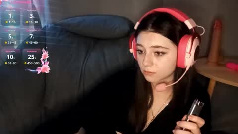 Snapshot of savannasotos chatting on 15, 10, 2025 Sophie online show from 15, 10, 2025