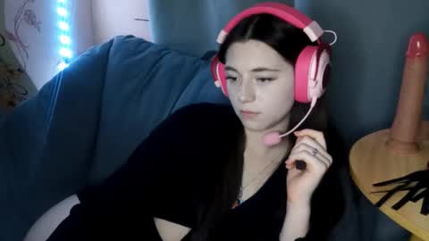 Snapshot of savannasotos chatting on 29, 10, 2025 Sophie online show from 29, 10, 2025