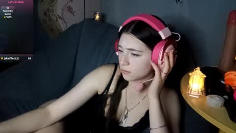 Snapshot of savannasotos chatting on 1, 11, 2025 Sophie online show from 1, 11, 2025