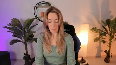 save the qween online show from 13, 2, 2025