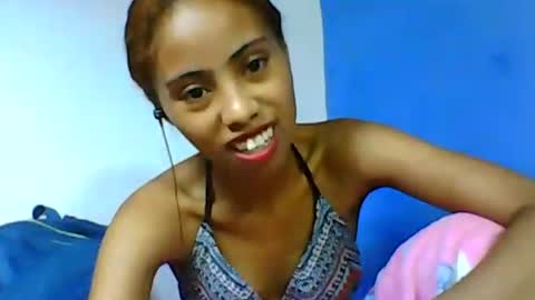 Snapshot of sayaah01 chatting on 28, 4, 2026 sayaah01 online show from 28, 4, 2026
