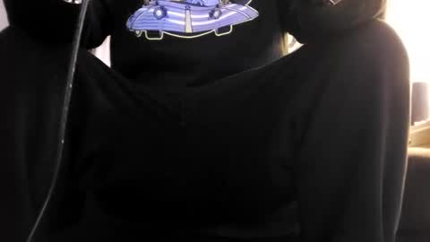 sayhi2mylilguy online show from 3, 3, 2025