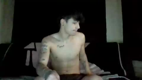 Snapshot of scar2343 chatting on 27, 11, 2025 scar2343 online show from 27, 11, 2025