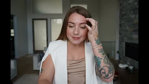 scarlajade online show from 8, 1, 2025