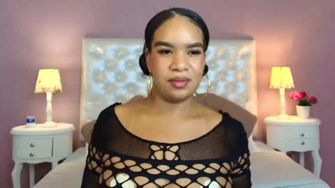 Snapshot of scarleett_fox_ chatting on 2, 10, 2025 Scartlett online show from 2, 10, 2025