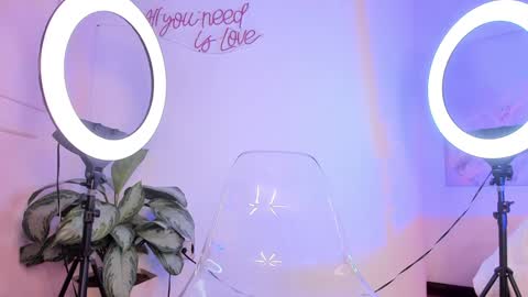 Scarlett online show from 24, 1, 2025