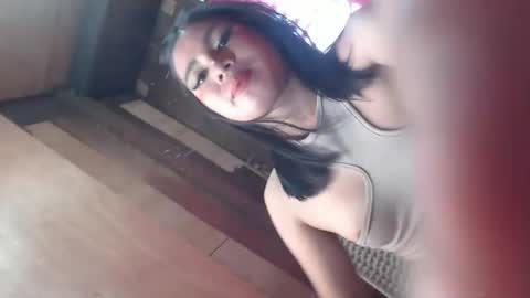 Snapshot of scarlet_111 chatting on 7, 1, 2026 scarlet_111 online show from 7, 1, 2026