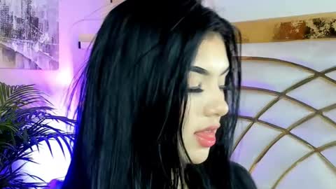 scarlet hill online show from 24, 1, 2025